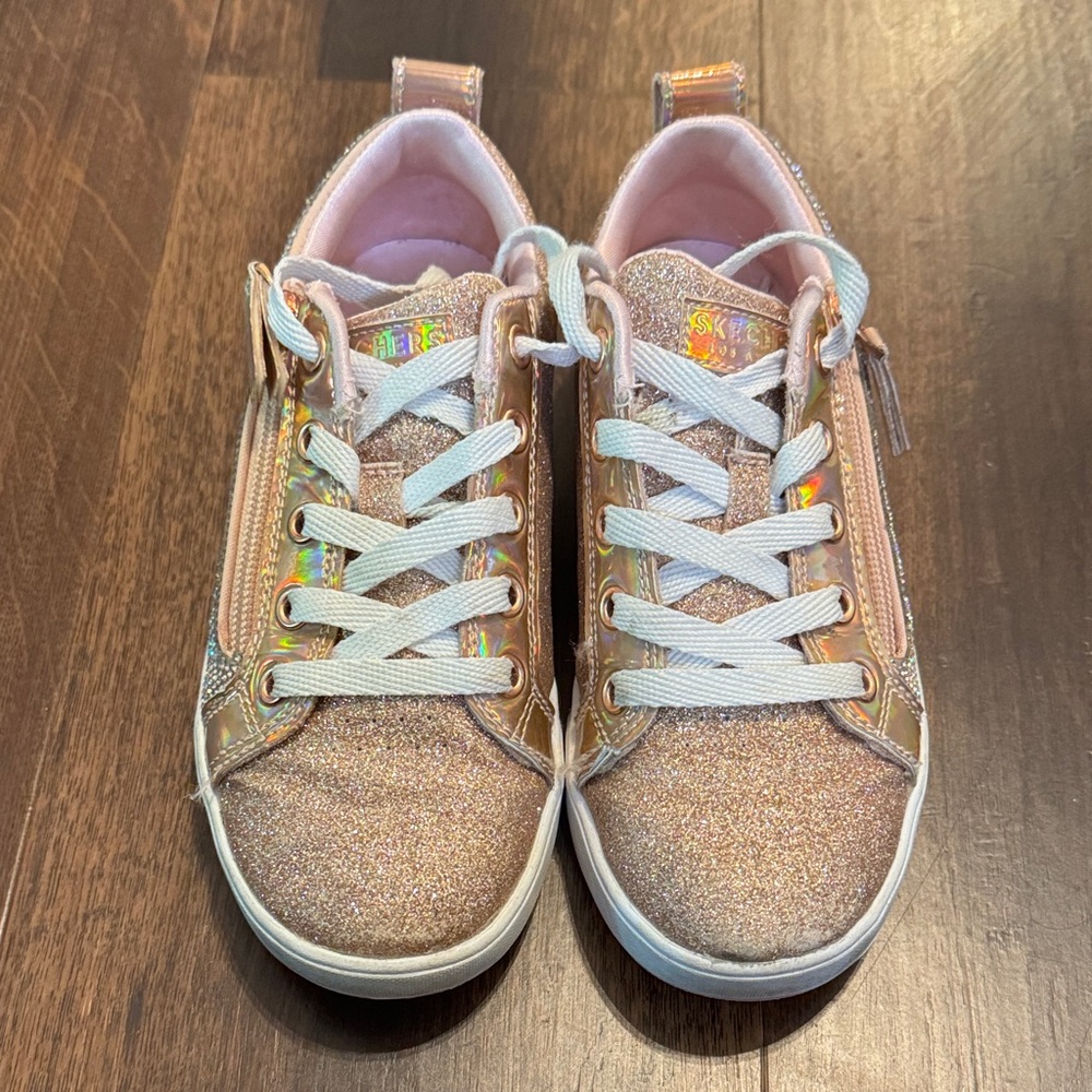 Kids' Skechers Shoutouts Glitter Queen Sparkly Gold Kids Sneakers